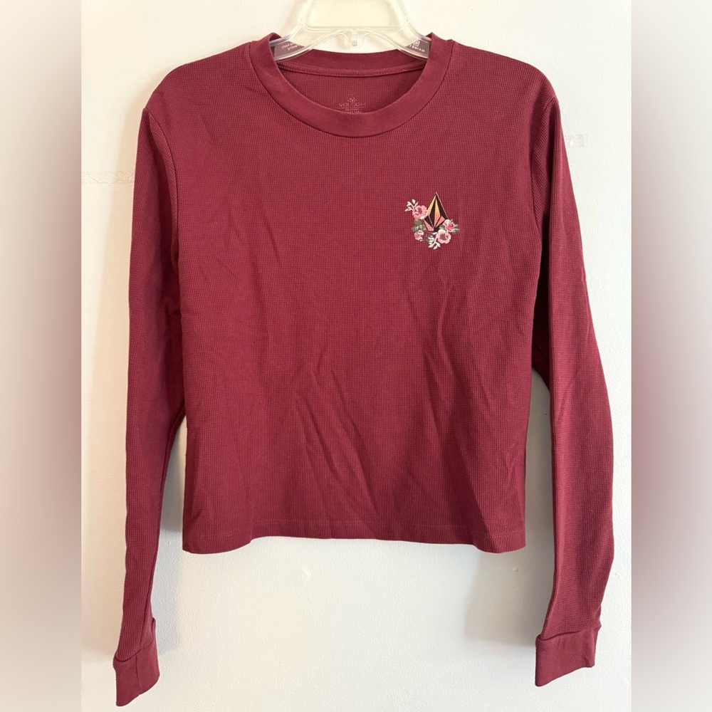 Volcom women’s thermal crop long sleeve M